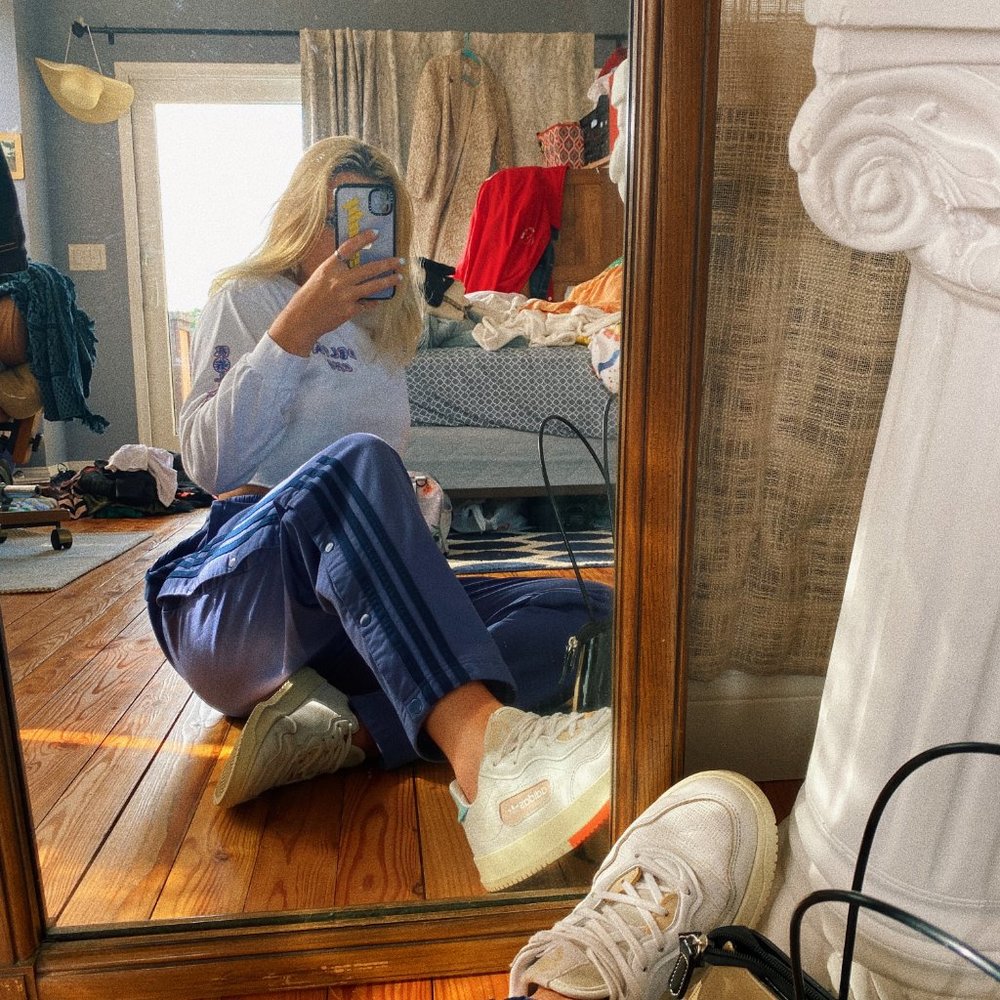 Tear-away ADIDAS sweats